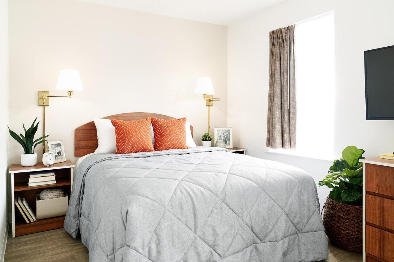 Intown Suites Extended Stay Indianapolis In -College Park Michigan Road Luaran gambar